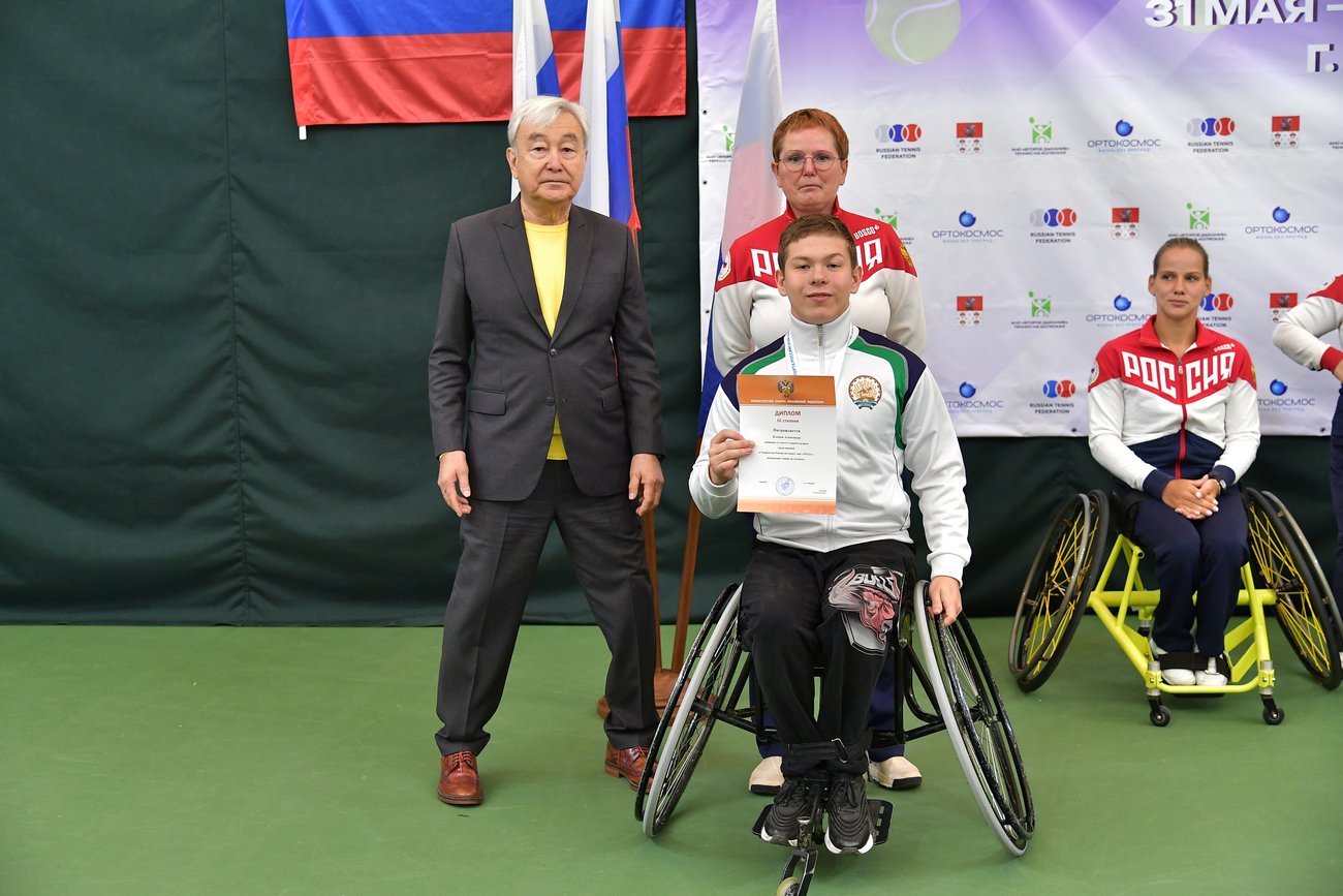 Адаптивный спорт. Теннис на колясках. Первенство России.