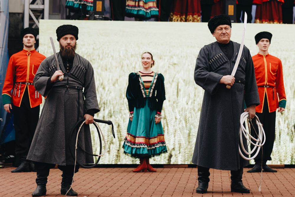 XII зимняя Спартакиада учащихся России - церемония открытия и награждения