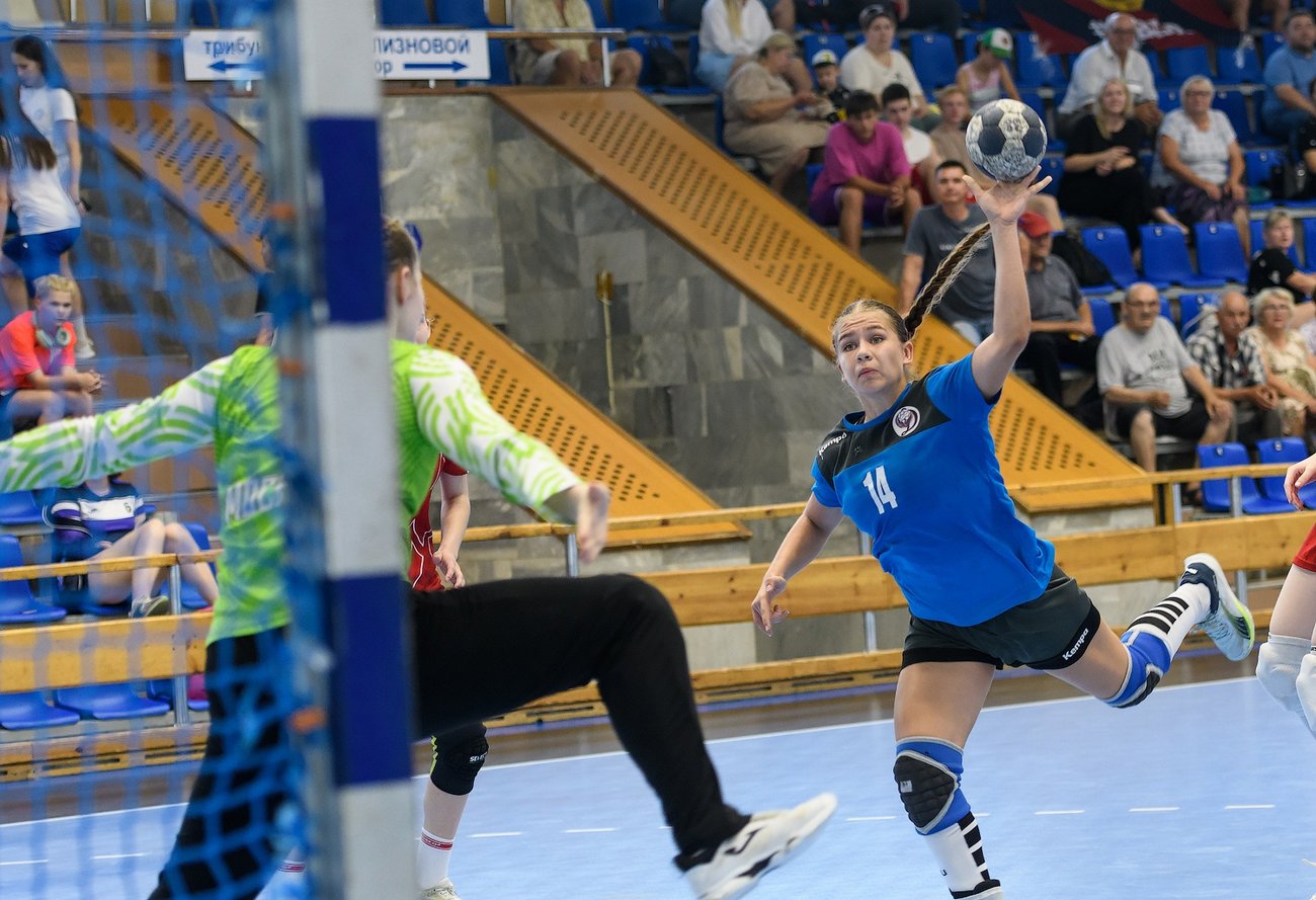 XII летняя Спартакиада учащихся России 2024 года. Гандбол - девушки, Тольятти. автор - Вячеслав Прасолов