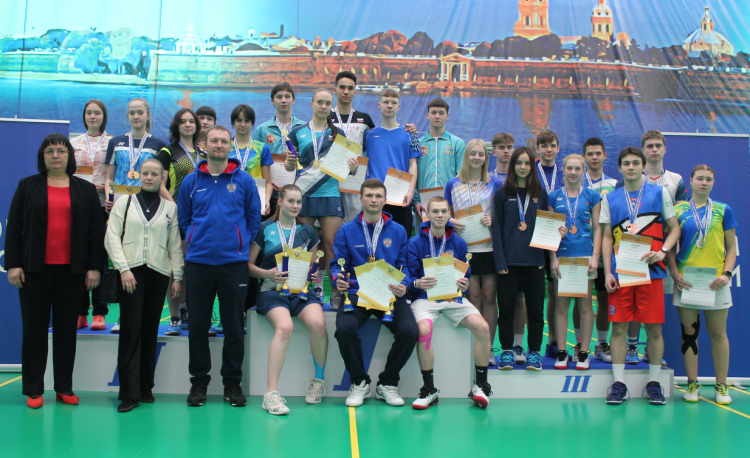 Бадминтон - СПб до 19 лет - фото1