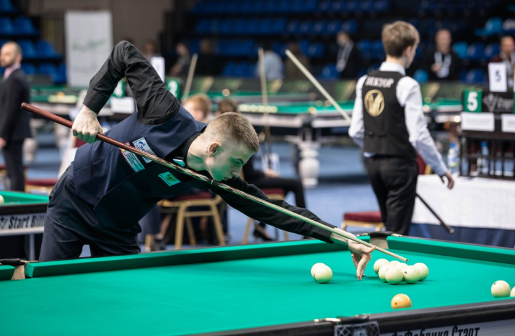 Бильярд - Иркутск - свободная пирамида до 13 до 16 до 19 лет - анонс-фото1