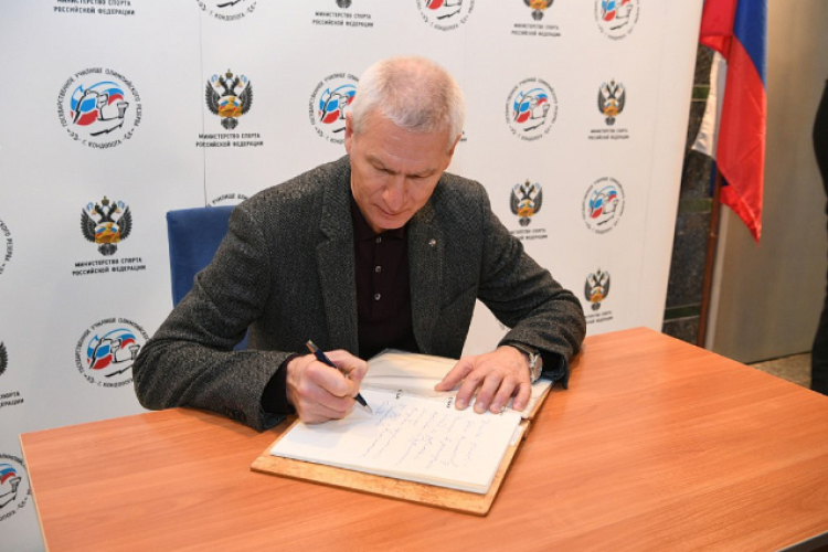 Детский СОЦ в Карелии - визит министра - фото1