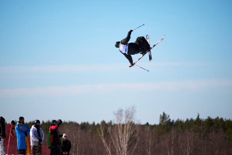 Фристайл - Красное озеро - биг-эйр 13-17 лет - фото1