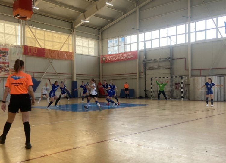 Гандбол - Астрахань 2024 девушки 2007-2008 - фото1