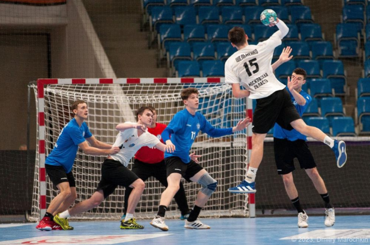 Гандбол - Астрахань юноши до 19 лет - фото2