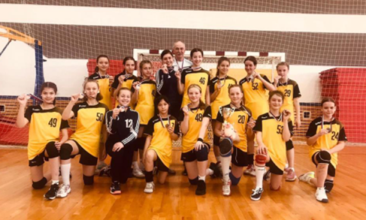 Призеры турнира девочек U13 по гандболу в столице Адыгеи