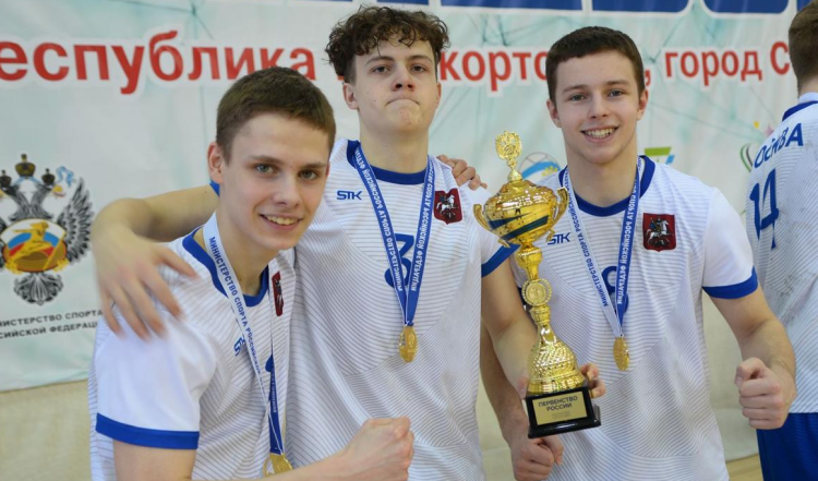 Гандбол - Салават юноши до 17 лет - фото1