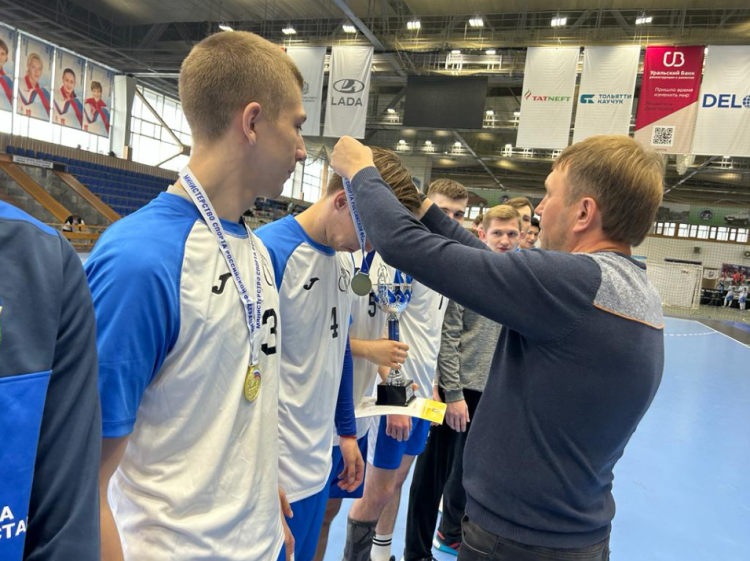 Гандбол - Тольятти студенты до 25 лет - фото3