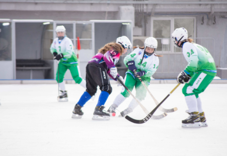 Хоккей с мячом - Красноярск девушки 16-17 лет - фото10