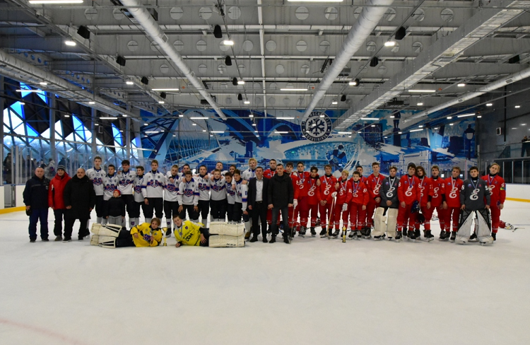 Хоккей с мячом - мини - Новосибирск 2024 - юноши 14-15 лет - фото1