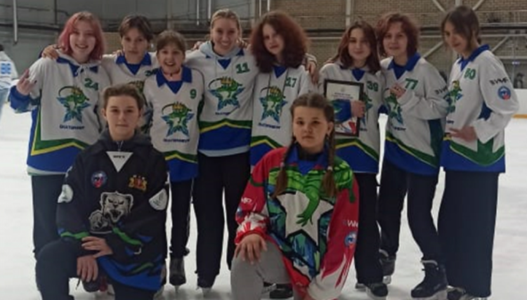 Хоккей с мячом (мини) - Сухой Лог - девушки 14-15 лет - фото2