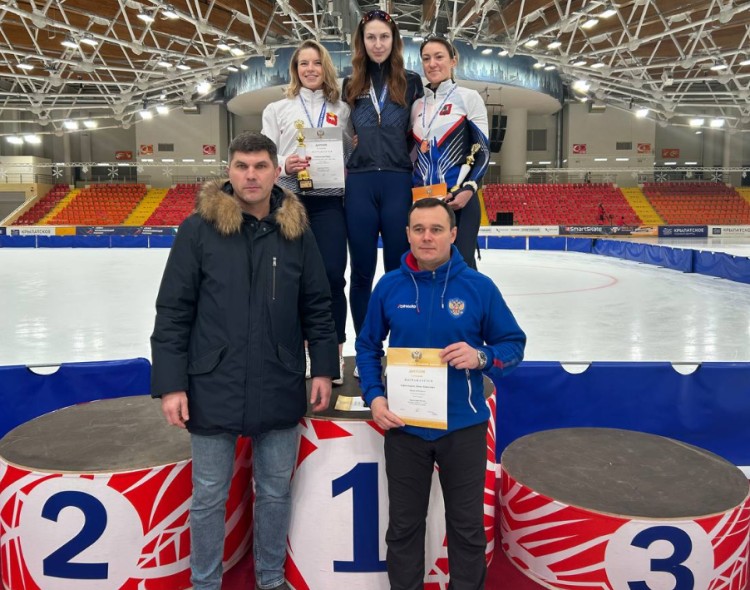 Коньки - Крылатское 2024 18-19 лет - фото1