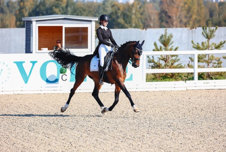 Конный спорт - КСК Volte и Maxima Park - студенты - фото1