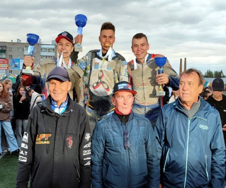 Мотоспорт - Октябрьский - спидвей юниоры до 19 лет - фото4