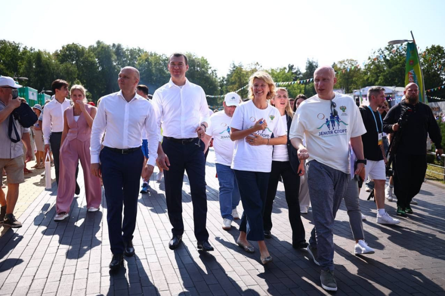 Новости министра - посещение финала Всероссийского марафона Земля спорта в Светлогорске - фото2