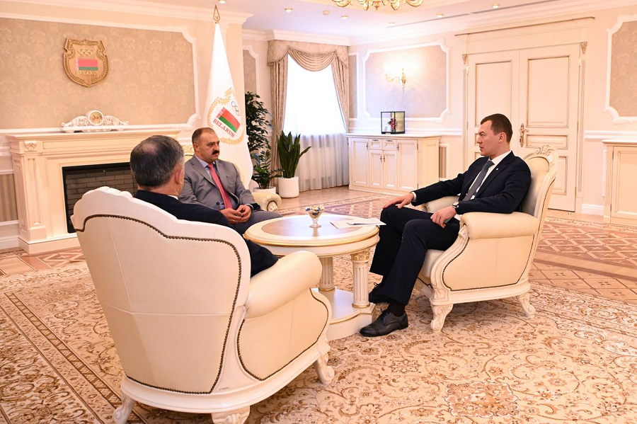 Новости министра - встречи в Минске с руководителями спорта Белоруссии и возложение цветов - фото5