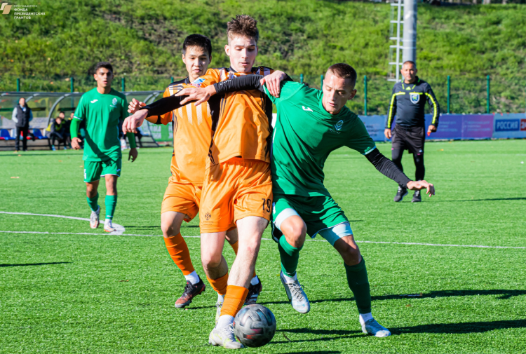 НСФЛ - Группа Б - 16-й мини-турнир в Ессентуках - фото1