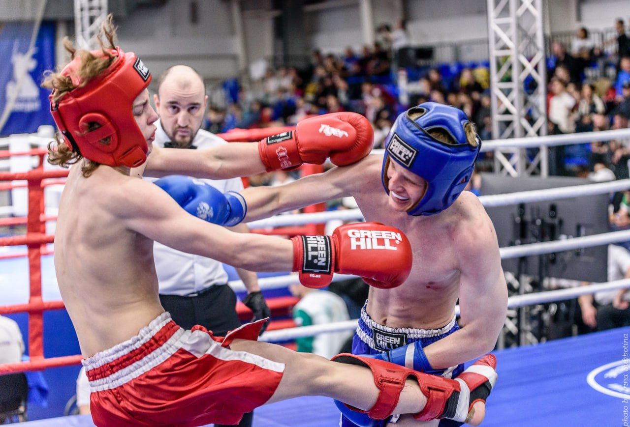 Кикбоксинг