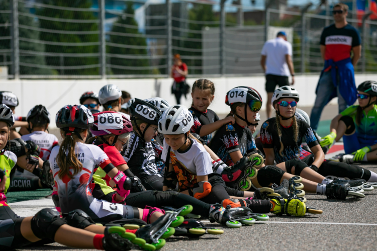 Роллер-спорт - Сириус - фристайл и спидскейтинг 8-18 лет - анонс-фото1