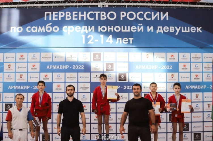 Самбо - Армавир 12-14 лет - итоги 1-го дня - фото1