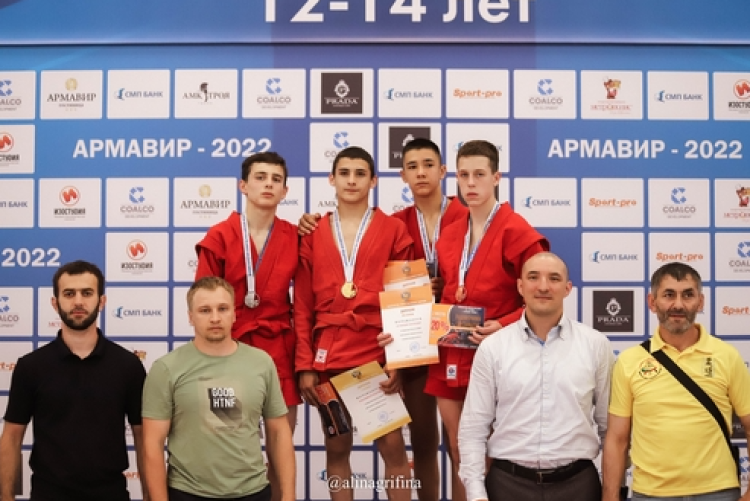 Самбо - Армавир 12-14 лет - итоги 2-го дня - фото3