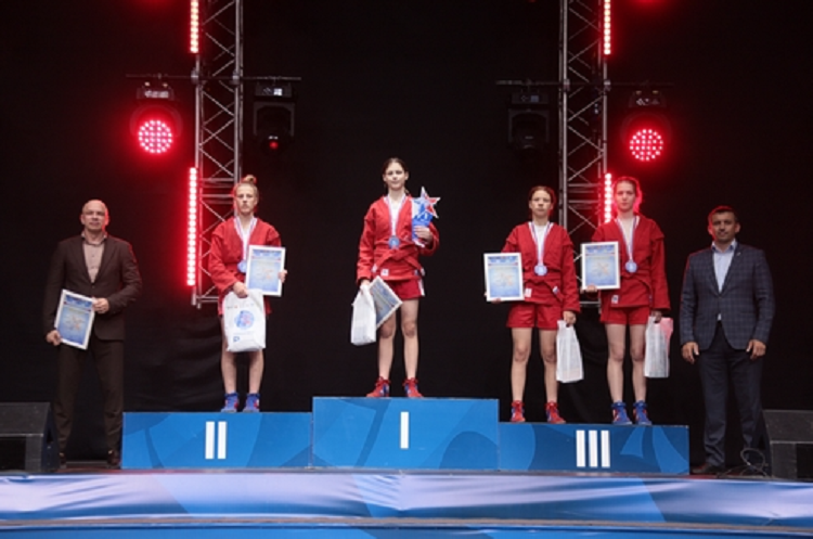 Самбо - Кемерово 14-16 лет - девушки фото2