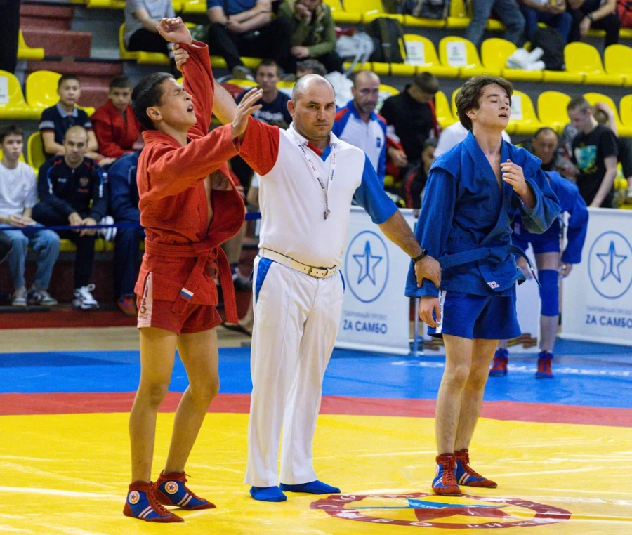 Самбо - Саратов памяти Ахмерова - юноши 14-16 лет - фото4