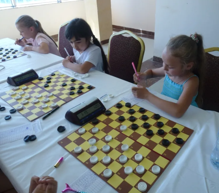 Шашки стоклеточные - Лоо до 14 до 11 до 9 лет - фото2