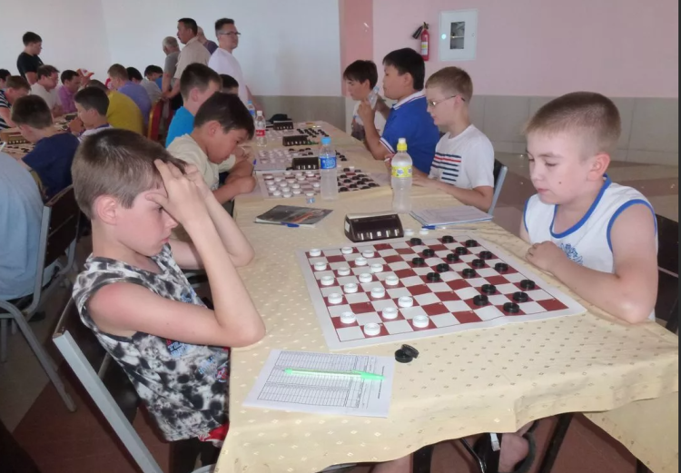 Шашки стоклеточные - Лоо до 14 до 11 до 9 лет - фото3