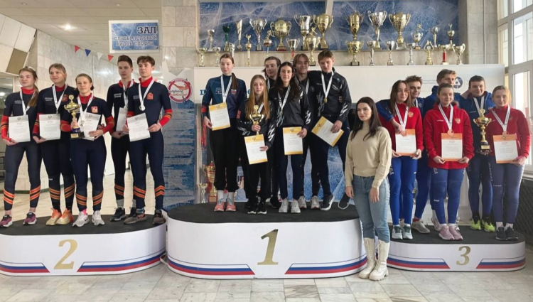 Шорт-трек - Новоуральск 18-19 лет - фото3