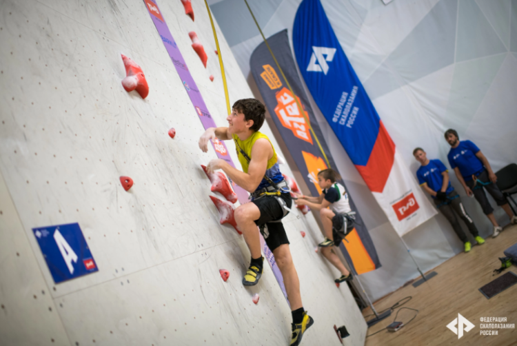 Скалолазание - Красноярск 10-13 лет - скорость девочки - фото5