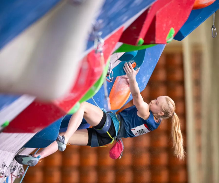 Скалолазание - Москва 2024 10-19 лет - фото17