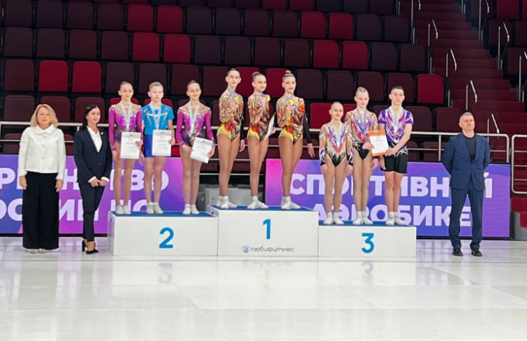 Спортивная аэробика - Москва 12-14 лет 15-17 лет - фото1