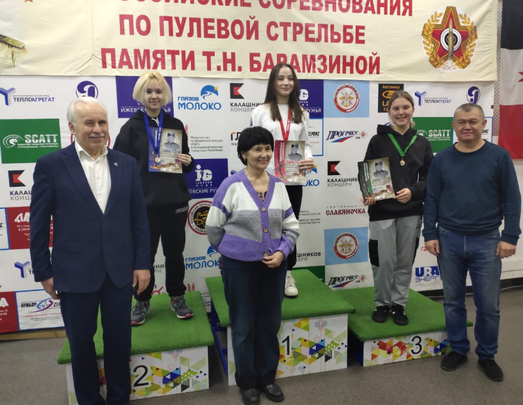 Стрельба пулевая - Глазов памяти Барамзиной - фото1