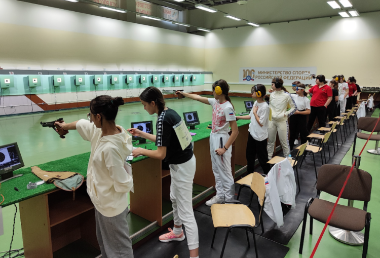 Стрельба пулевая - Краснодар юноши и девушки до 19 лет - фото1