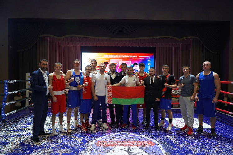 Студенческая лига бокса - турнир в Грозном в честь 77-летия Победы - фото3