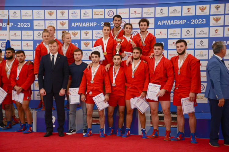 Студенческая лига самбо - командный чемпионат Армавир - фото1