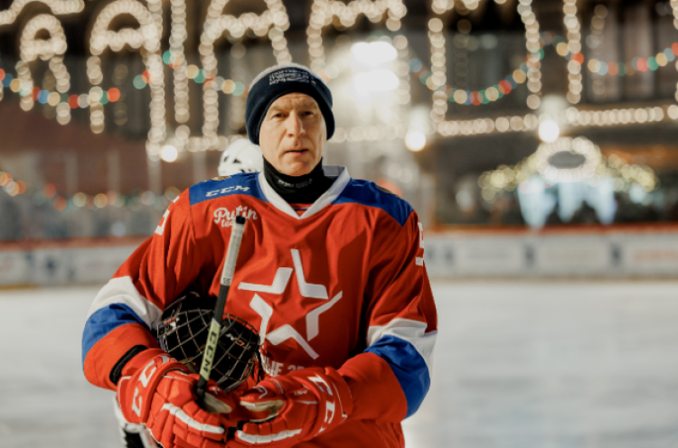 Студенческая спортивная ночь - гала-матч по хоккею на ГУМ-катке 2023 - фото1