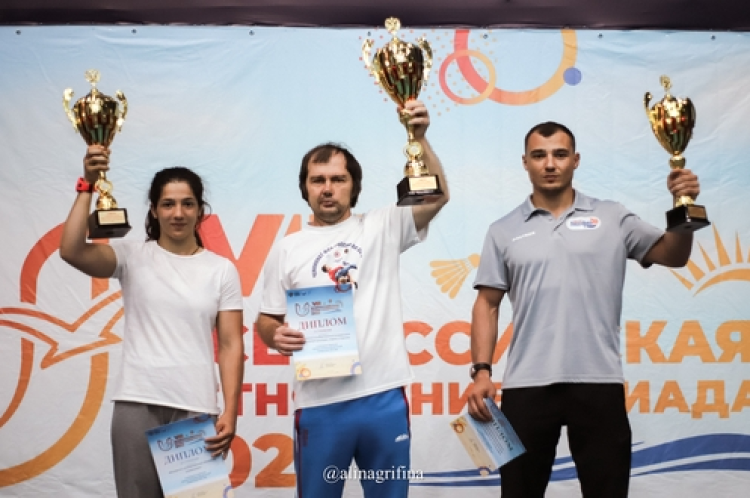 Универсиада - самбо Грозный - командный зачет - фото