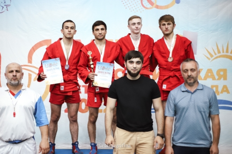 Универсиада - самбо Грозный - юниоры фото2