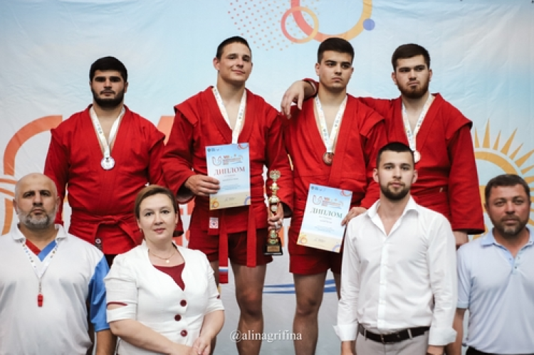 Универсиада - самбо Грозный - юниоры фото4