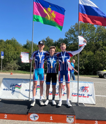 Велоспорт - шоссе Анапа 2024 - групповая горная гонка - юноши 15-16 лет - фото1