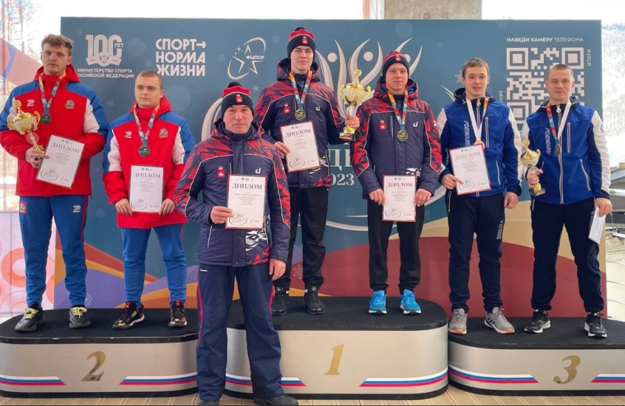 Зимняя Спартакиада молодежи - сани Сочи - фото2