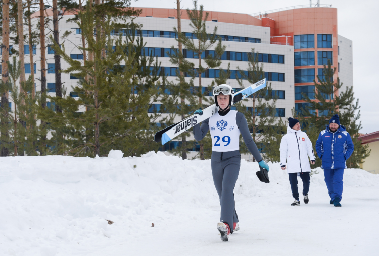 Зимняя Спартакиада учащихся - прыжки с трамплина - фото1